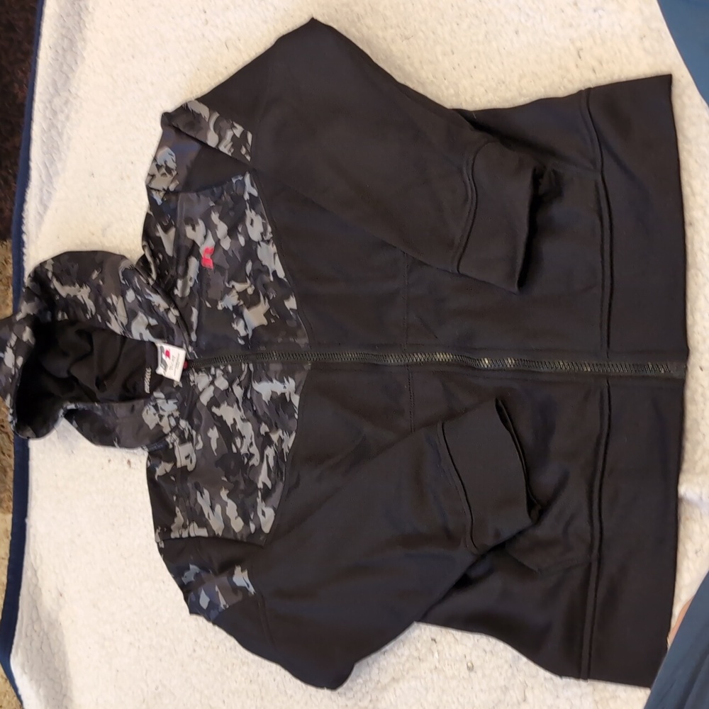 14/16 : XL kids Russell Hoodie Black and Gray Camo Jacket